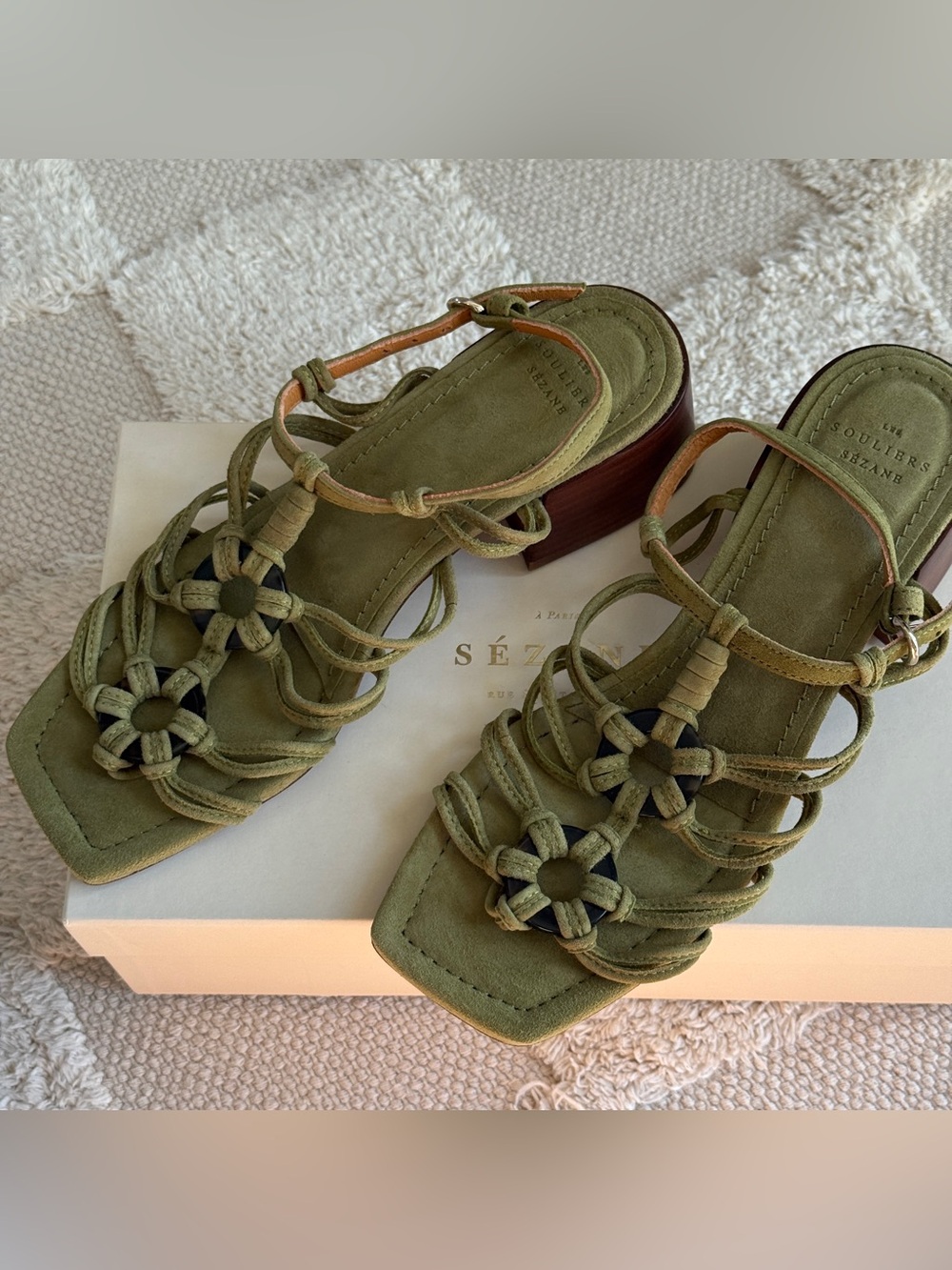 Sézane Filipa Heeled Sandals in Green - Picture 4 of 4